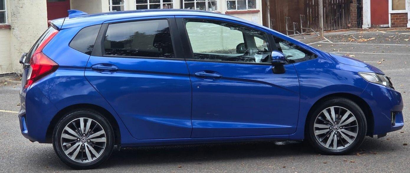 2016 Honda Jazz — photo 18